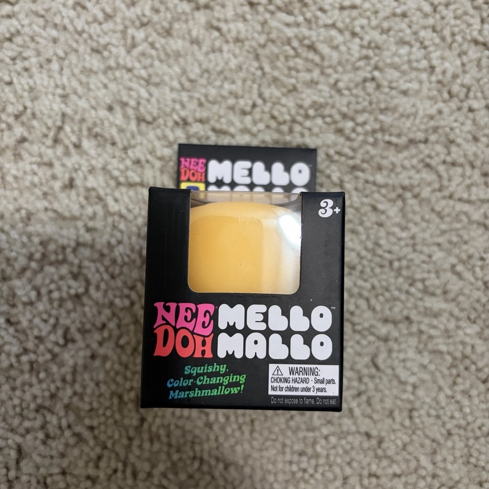 NeeDoh MELLO MALLO Yellow VIRAL SQUISHY TOY! SCHYLLING NEW AUTHENTIC